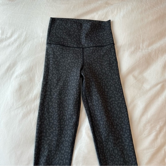 Aerie OFFLINE Leggings - Picture 2 of 3